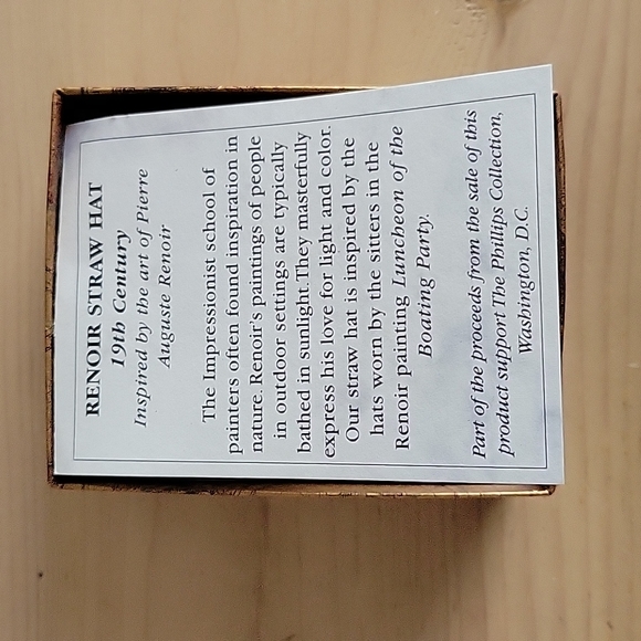 Renoir Straw Hat Brooch Museum Reproduction - Picture 3 of 3